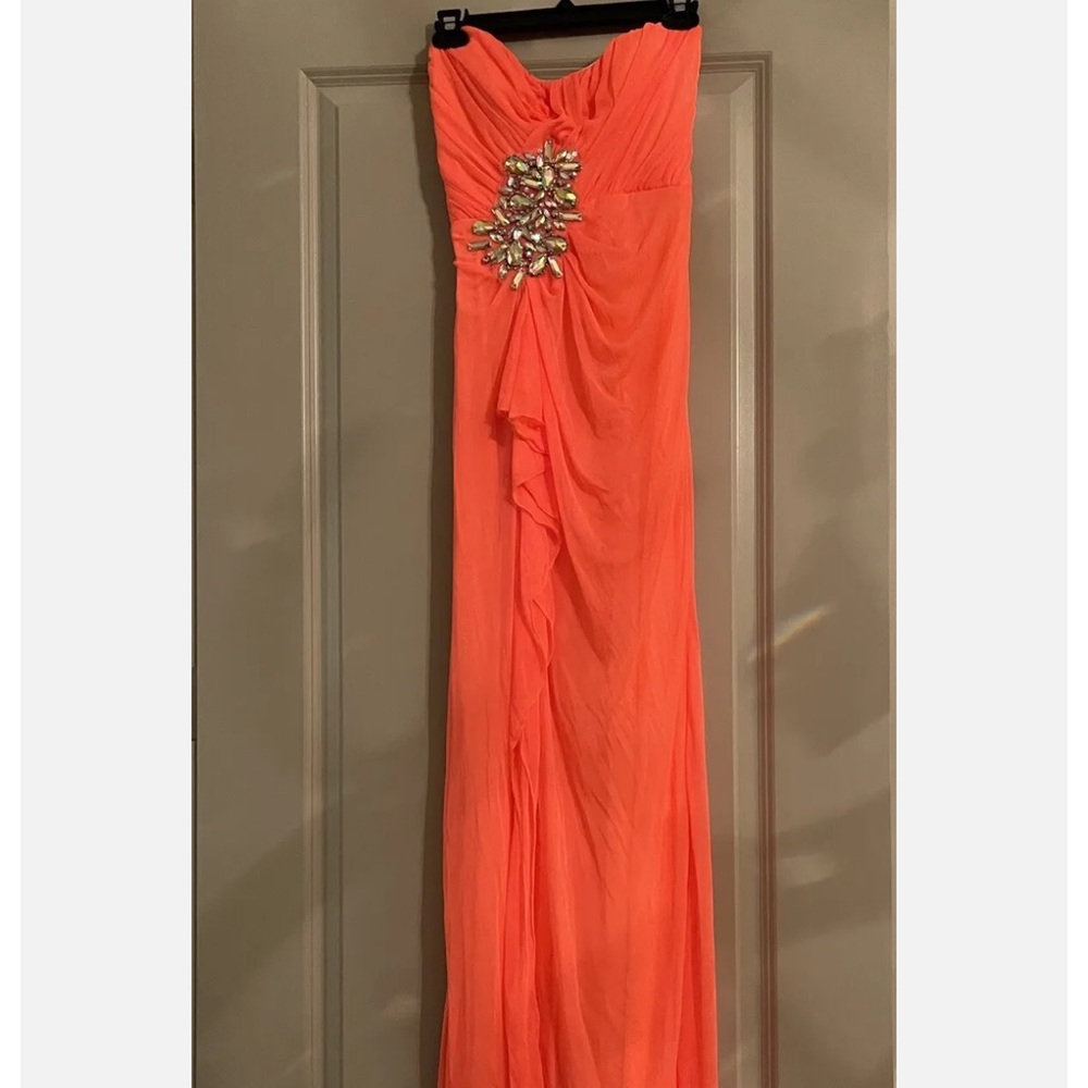 CITY TRIANGLES Long Coral Strapless Dress Size 3.